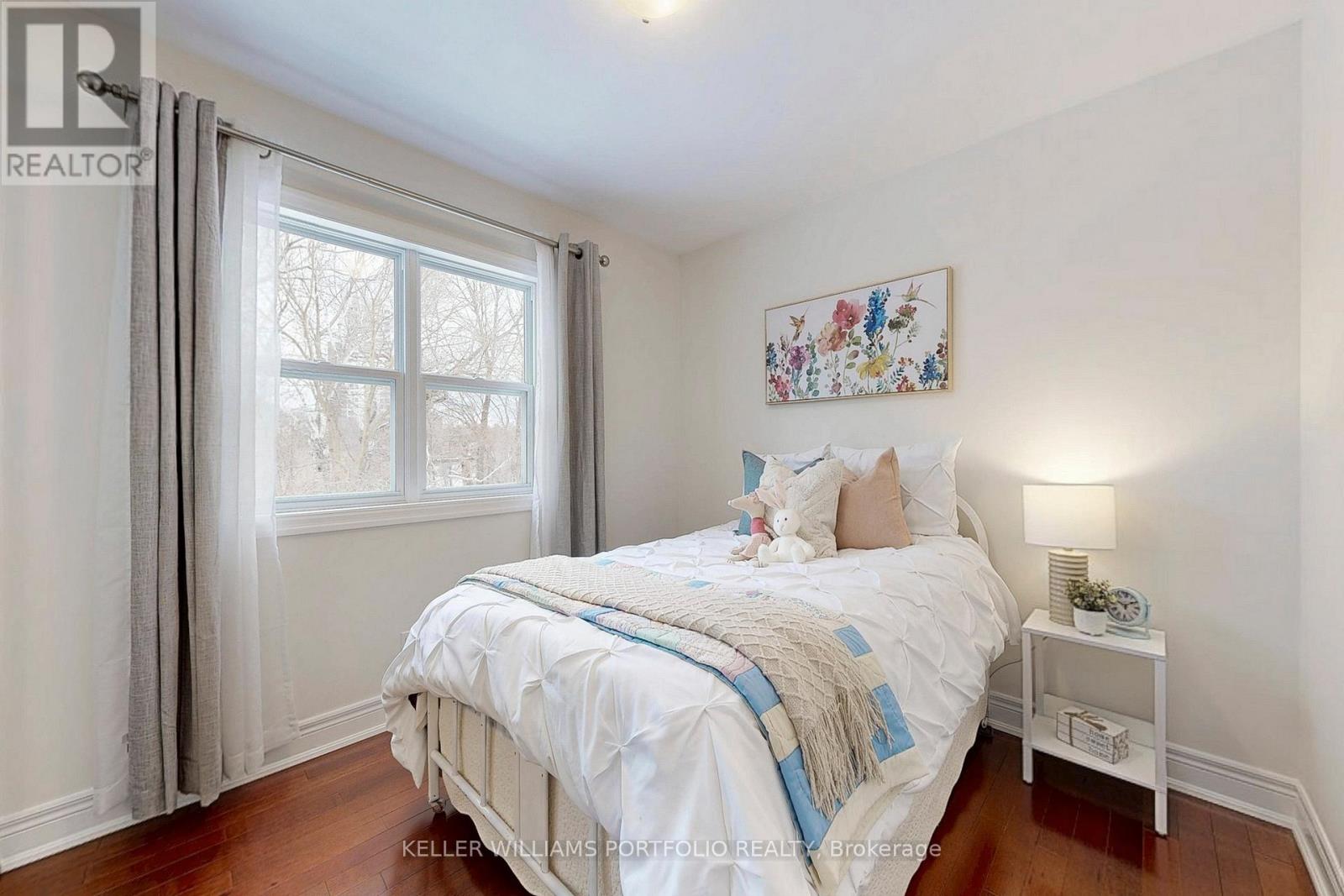 49 Dolphin Drive, Toronto, Ontario  M1L 1N5 - Photo 24 - E12899506