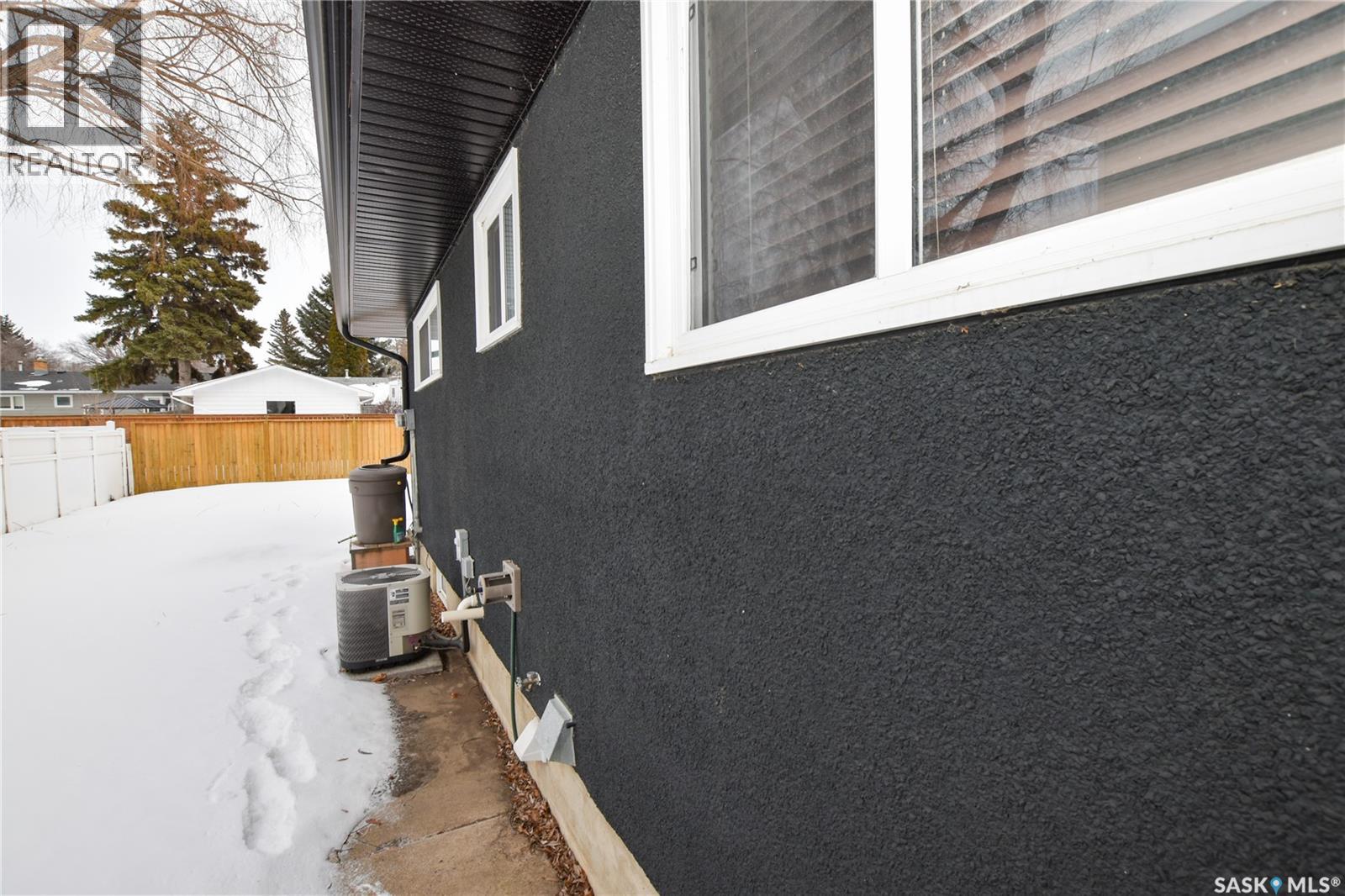 25 Mclellan Avenue, Saskatoon, Saskatchewan  S7H 3K7 - Photo 37 - SK030916