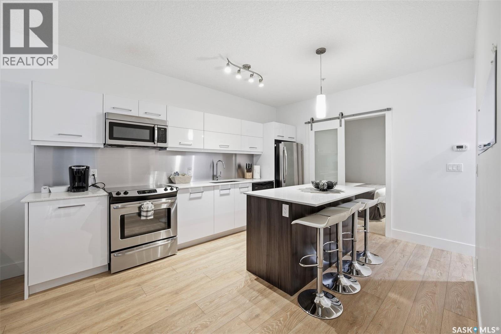 228 404 C Avenue S, Saskatoon, Saskatchewan  S7M 5M9 - Photo 3 - SK030869