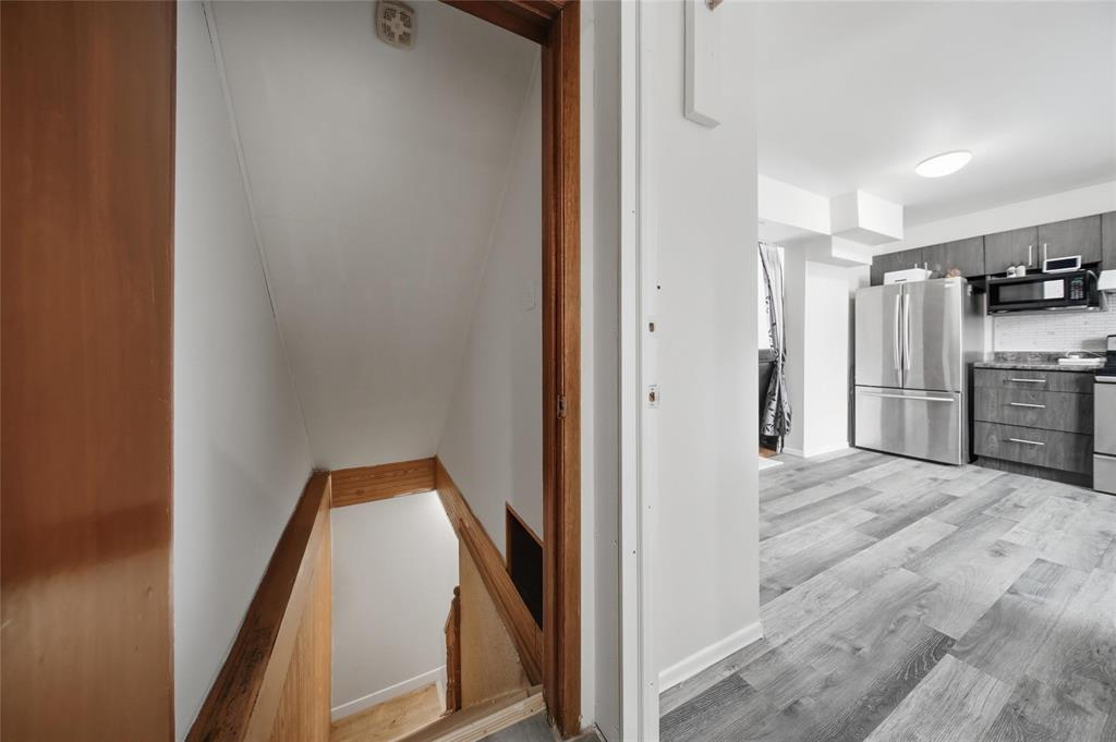 30 Drake Boulevard, Winnipeg, Manitoba  R2J 1J4 - Photo 14 - 202605107