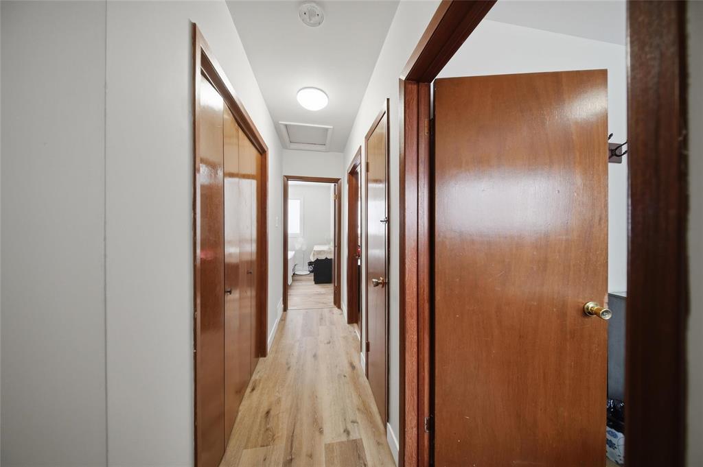 30 Drake Boulevard, Winnipeg, Manitoba  R2J 1J4 - Photo 4 - 202605107