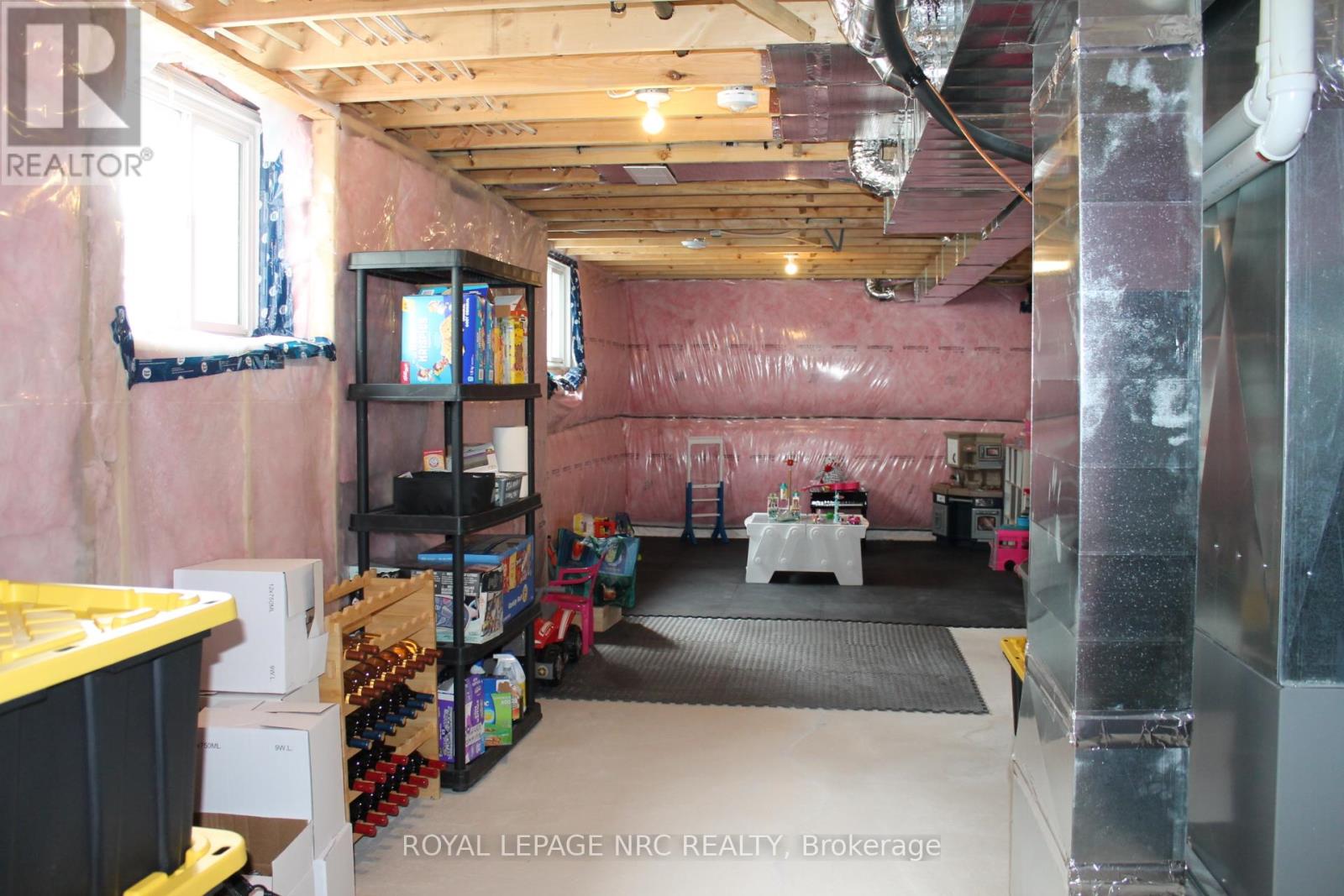 19 Cambridge Road E, Fort Erie, Ontario  L0S 1B0 - Photo 20 - X12902318