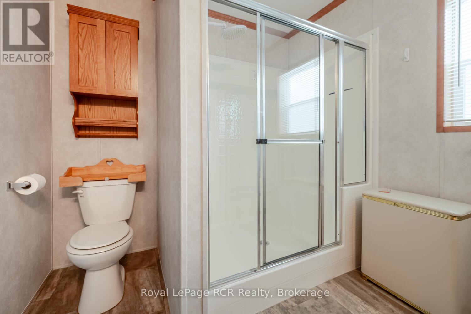 37 Sussex Square, Georgian Bluffs, Ontario  N4K 5N5 - Photo 24 - X12902324