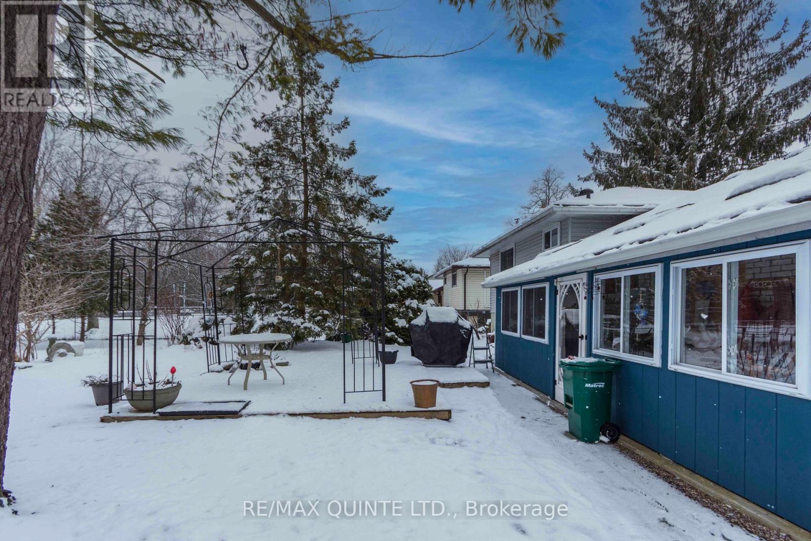 527 Montrose Road, Quinte West, Ontario  K8R 1B2 - Photo 36 - X12902326