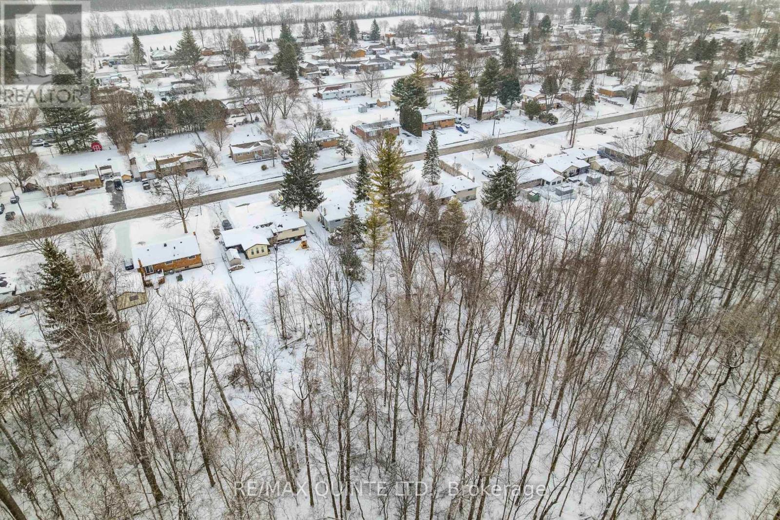 527 Montrose Road, Quinte West, Ontario  K8R 1B2 - Photo 8 - X12902326