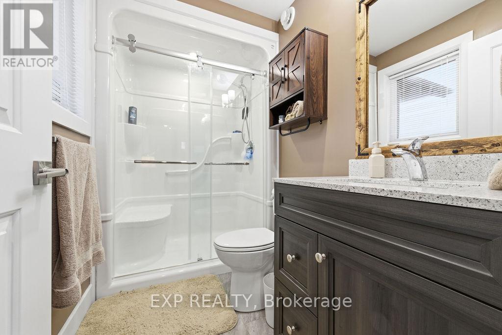 20 Riverdale Street, Whitewater Region, Ontario  K0J 2L0 - Photo 30 - X12902334