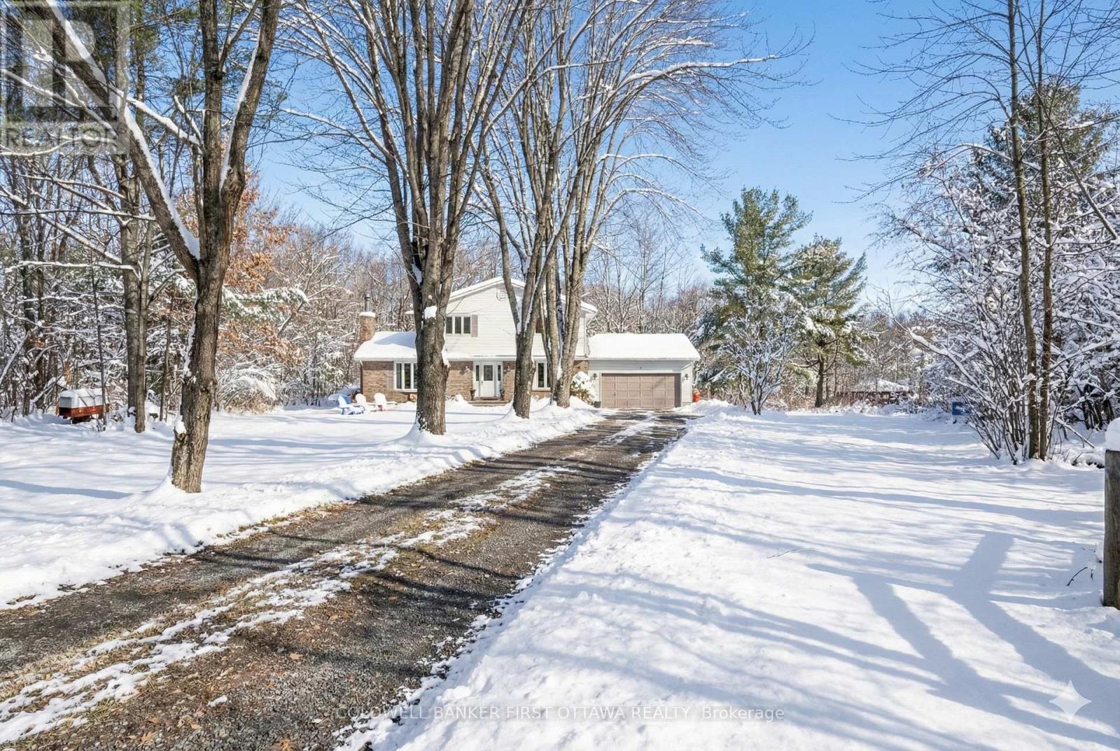 3900 STONECREST ROAD, Ottawa, Ontario