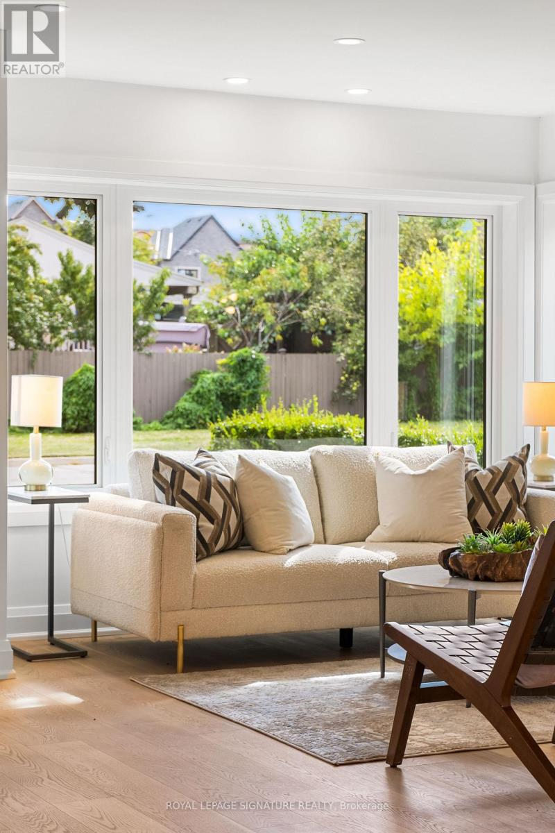 Main - 247 Kathryn Crescent, Newmarket (Central Newmarket), Ontario  L3Y 1L9 - Photo 21 - N12902308