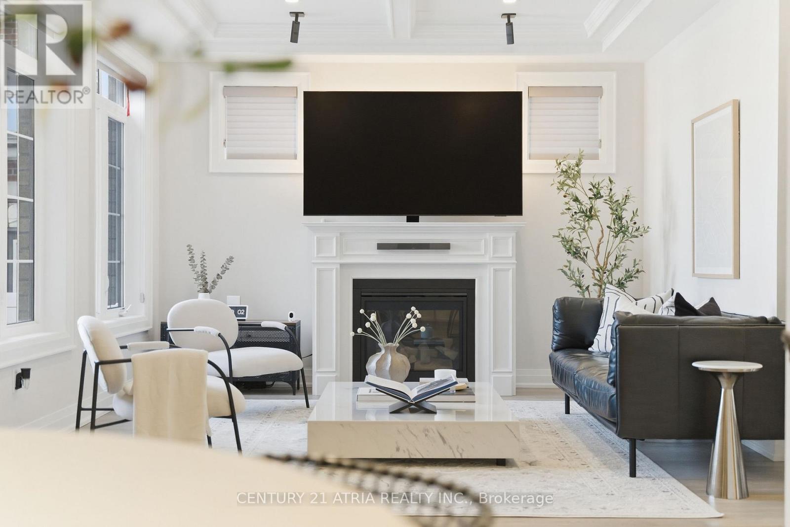 5160 16th Avenue, Markham (Berczy), Ontario  L6C 2H1 - Photo 3 - N12902322