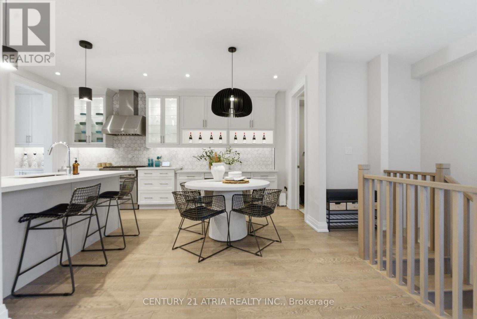 5160 16th Avenue, Markham (Berczy), Ontario  L6C 2H1 - Photo 6 - N12902322