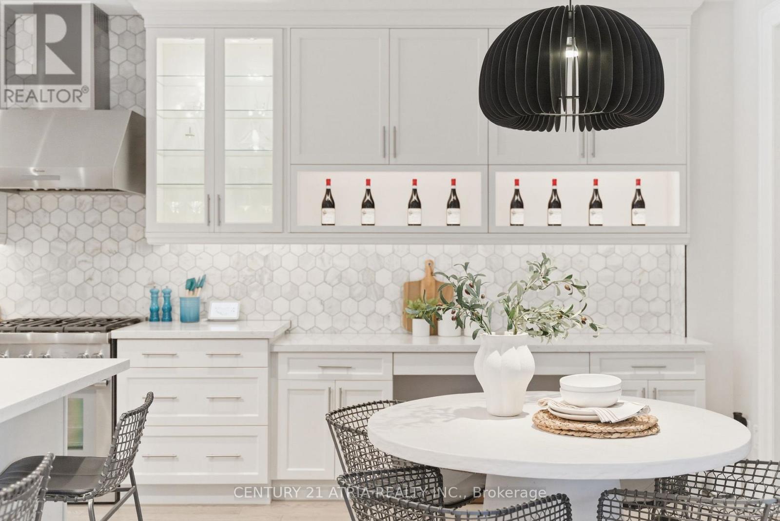 5160 16th Avenue, Markham (Berczy), Ontario  L6C 2H1 - Photo 7 - N12902322