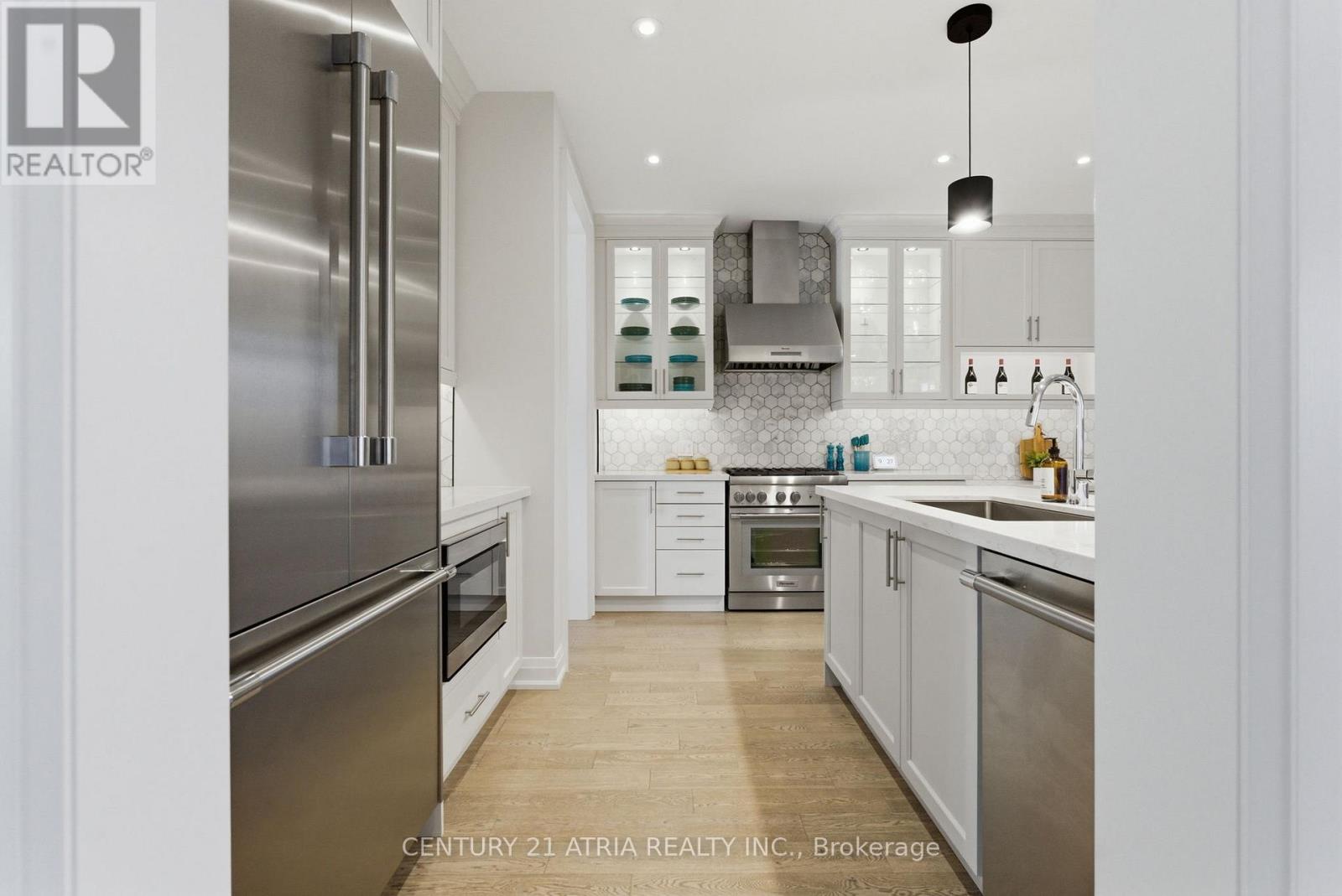 5160 16th Avenue, Markham (Berczy), Ontario  L6C 2H1 - Photo 8 - N12902322