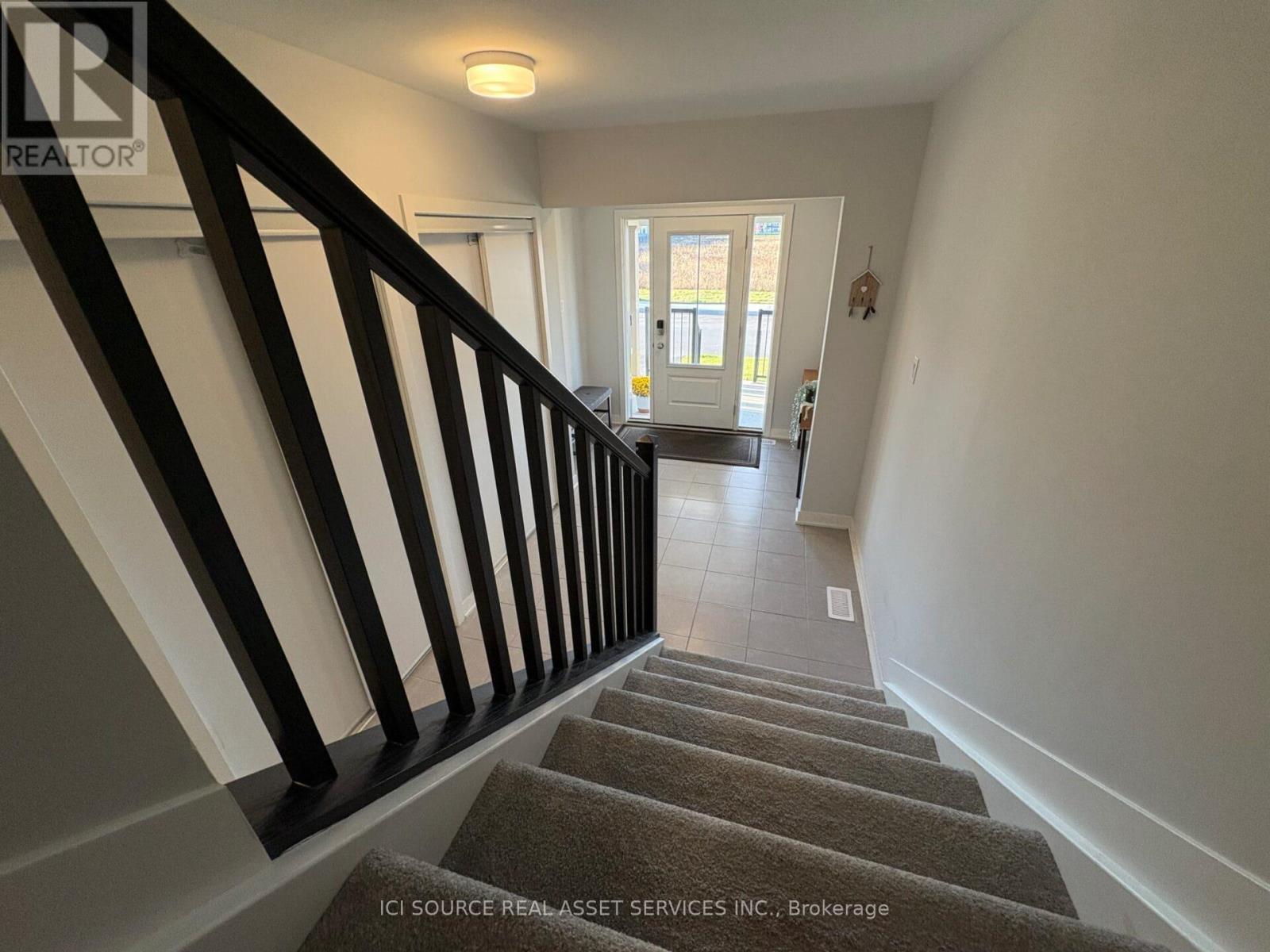 617 Quilter Row, Ottawa, Ontario  K0A 2Z0 - Photo 25 - X12902328