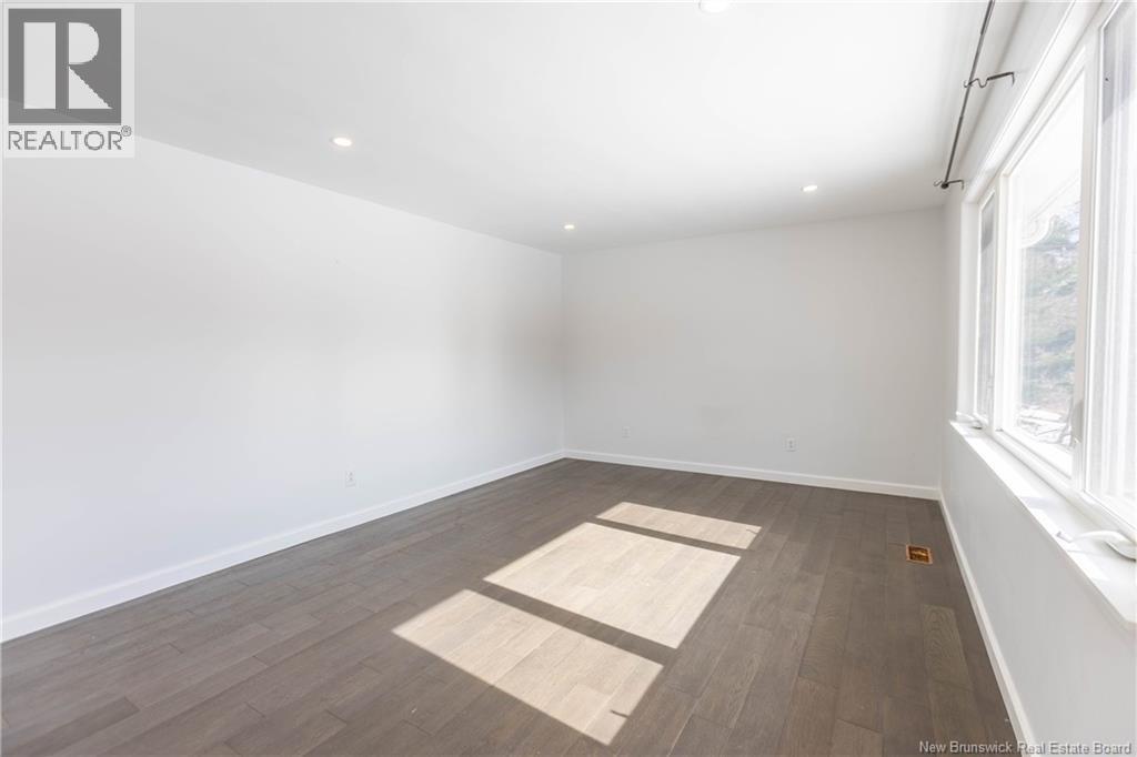 4 Bickerton, Sackville, New Brunswick  E4L 3M7 - Photo 8 - NB134848