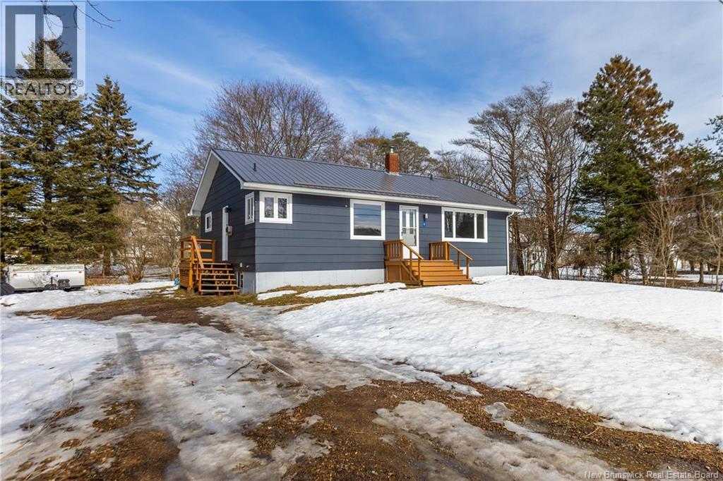 4 Bickerton, Sackville, New Brunswick  E4L 3M7 - Photo 1 - NB134848
