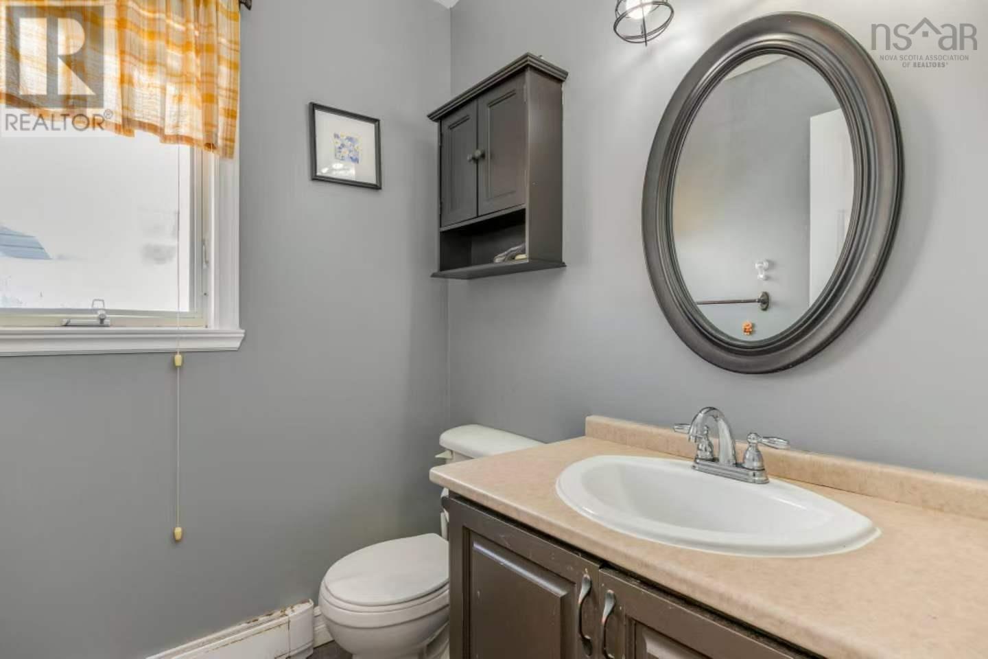 239 Charles Road, Timberlea, Nova Scotia  B3T 1N5 - Photo 12 - 202604988