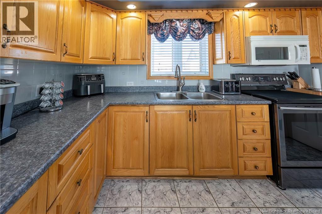 263 Rue St-Jean, Saint-Léonard, New Brunswick  E7E 2C4 - Photo 20 - NB135410