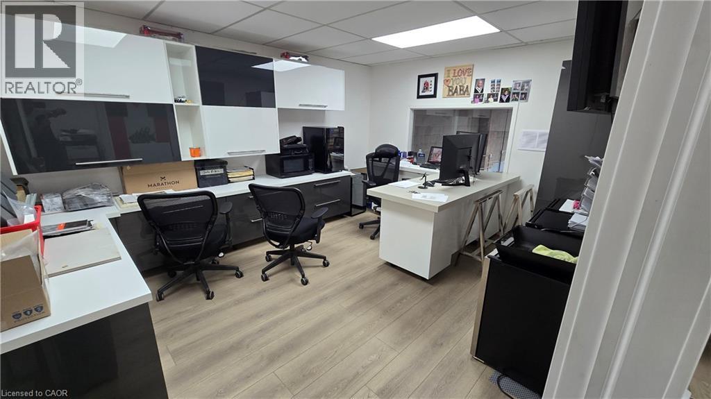 2172 Wyecroft Road Unit# 14,15, Oakville, Ontario  L6L 6R1 - Photo 13 - 40813339