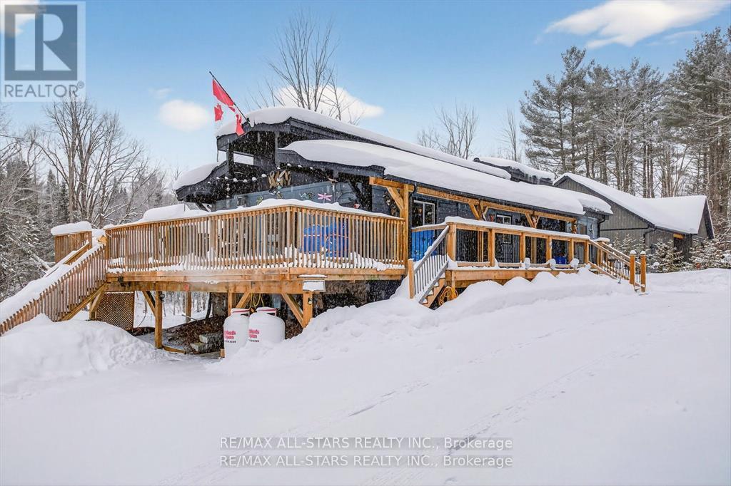 28 Pine Ridge Road, Kawartha Lakes, Ontario  K0M 2L0 - Photo 2 - X12902372