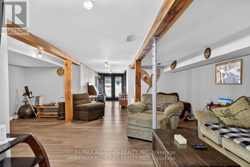 28 Pine Ridge Road, Kawartha Lakes, Ontario  K0M 2L0 - Photo 21 - X12902372