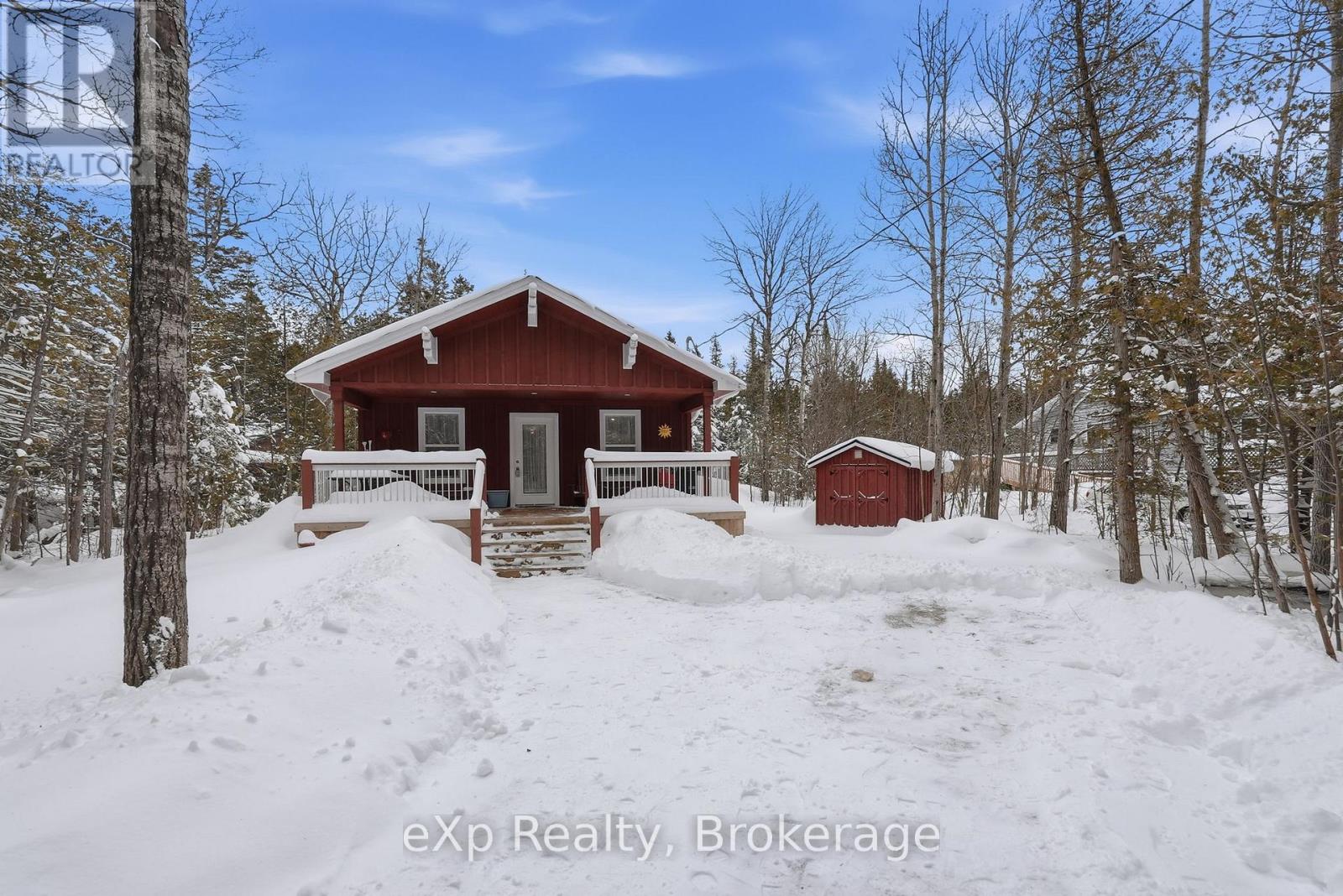 38 MILLER LAKE ROAD, northern bruce peninsula, Ontario