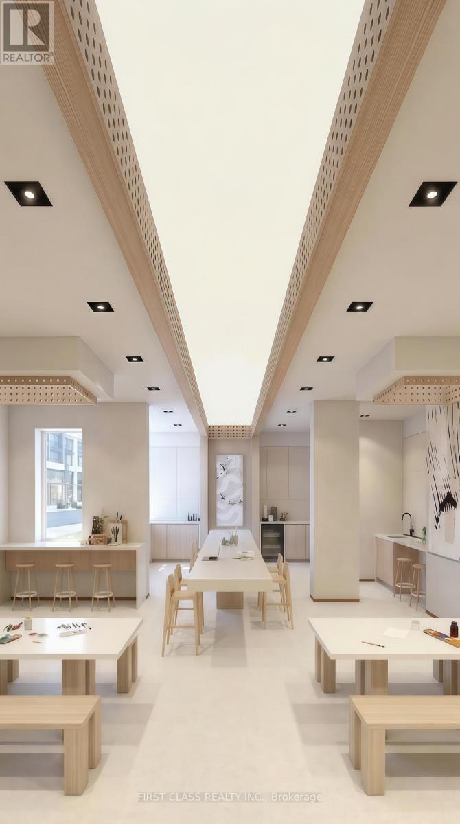 651 - 30 Dreamers Way, Toronto, Ontario  M5A 0Y7 - Photo 4 - C12902346