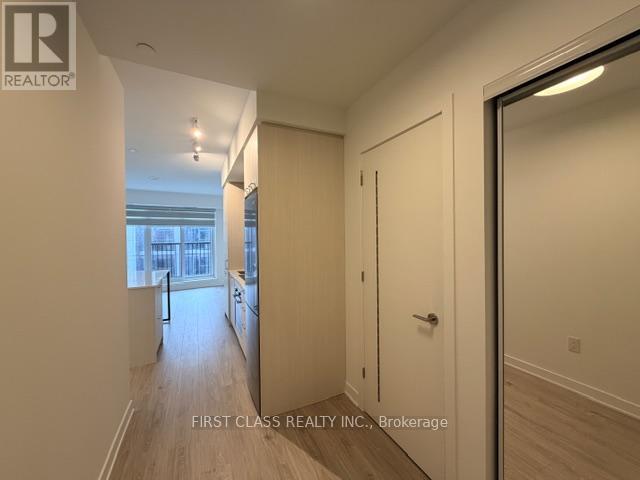 651 - 30 Dreamers Way, Toronto, Ontario  M5A 0Y7 - Photo 8 - C12902346