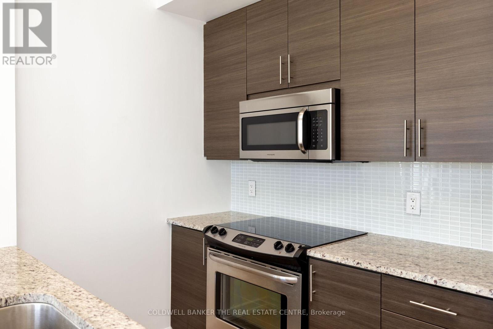 612 - 70 Forest Manor Road, Toronto, Ontario M2J 0A9 - Photo 13 - C12902368