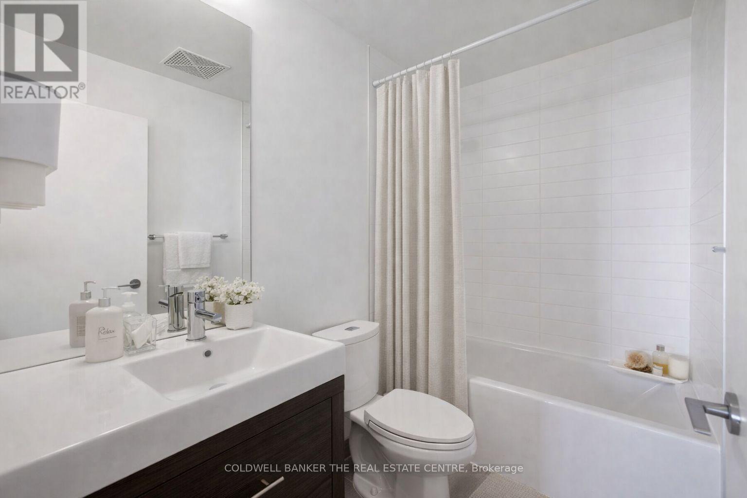 612 - 70 Forest Manor Road, Toronto, Ontario M2J 0A9 - Photo 4 - C12902368