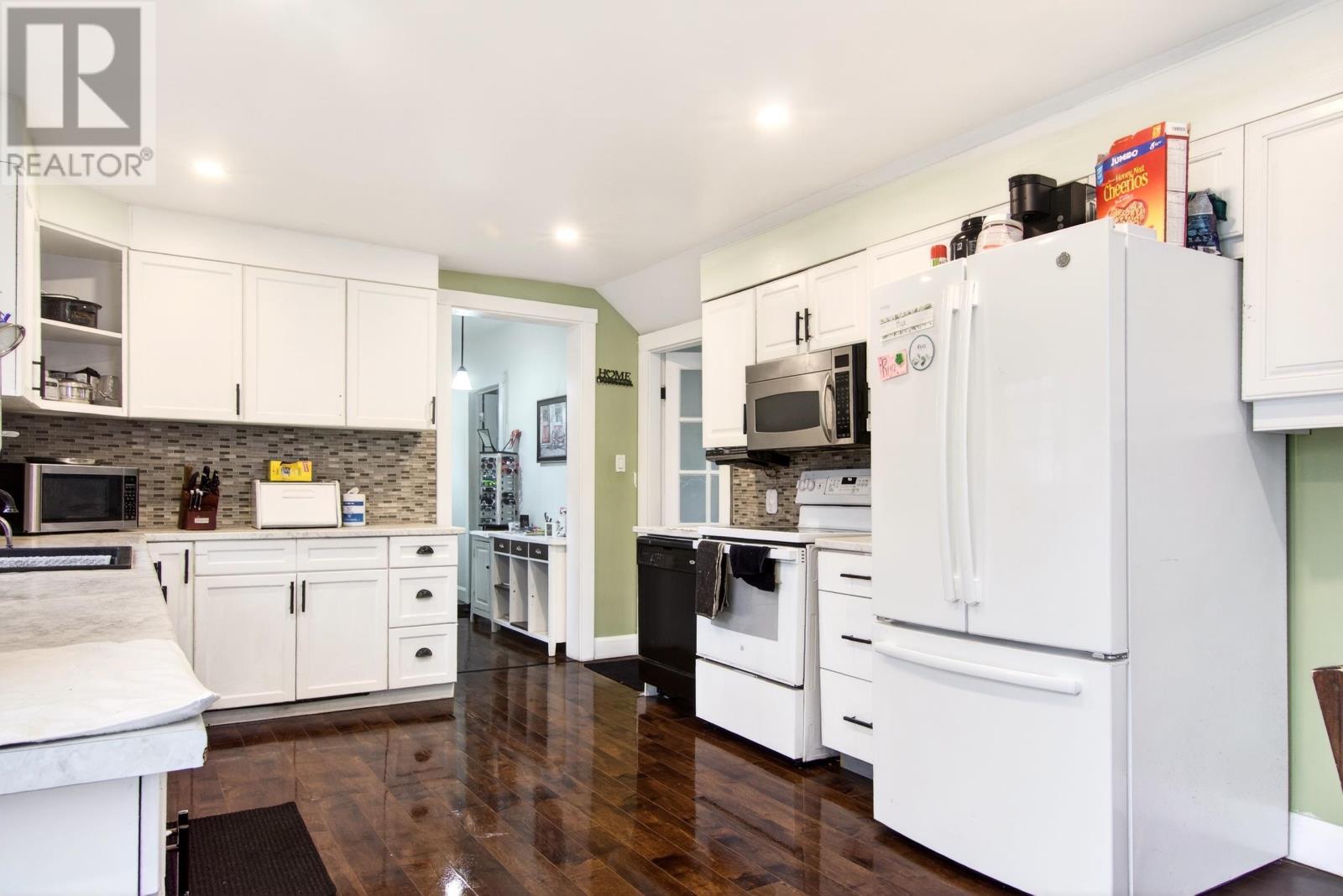 325 Notre Dame Street, Summerside, Prince Edward Island  C1N 1S4 - Photo 4 - 202604997