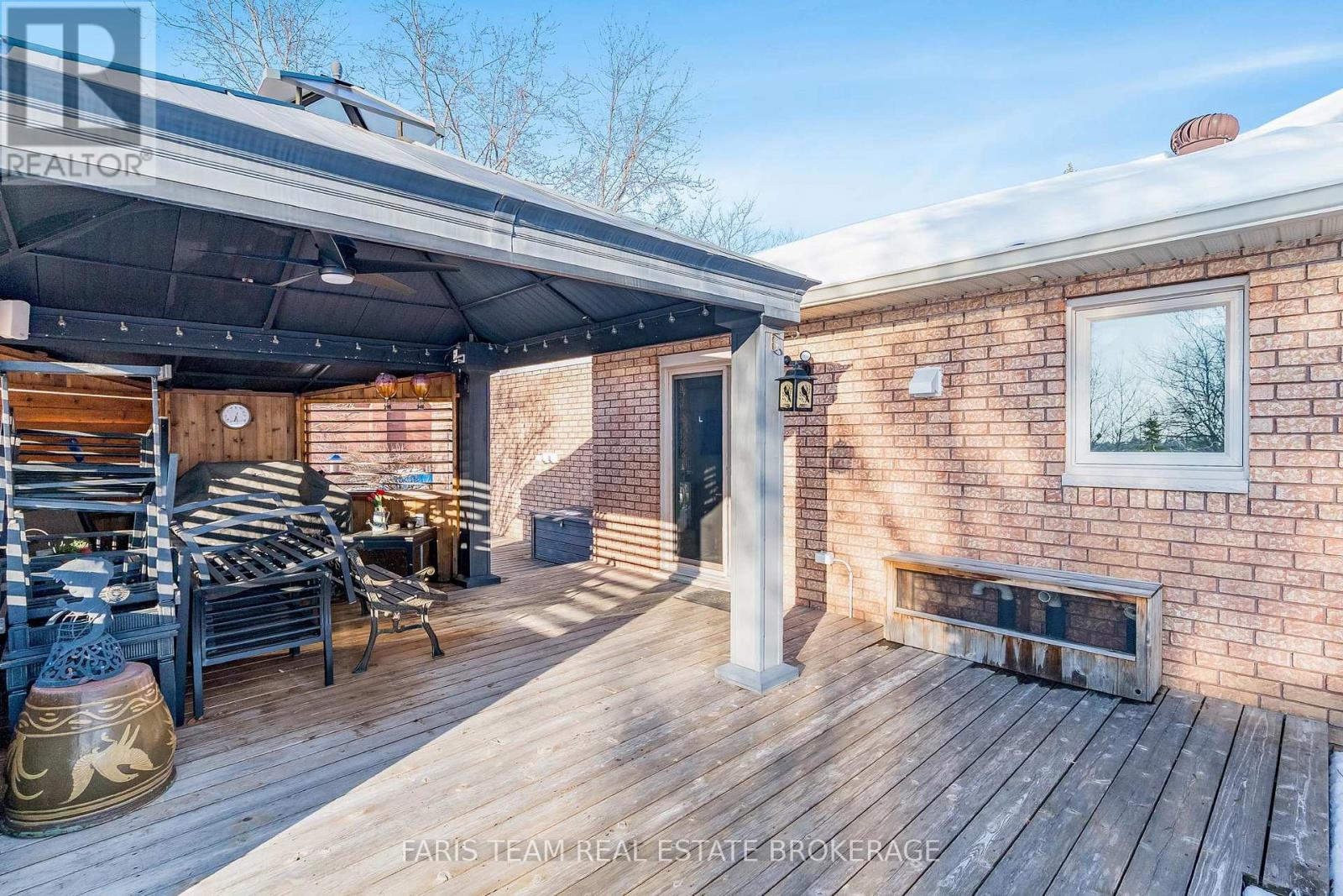 856 Church Drive, Innisfil, Ontario  L0L 1K0 - Photo 29 - N12902376