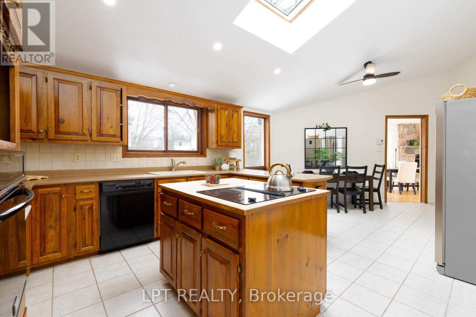 50 Concession Rd 2 W, Tiny, Ontario  L0L 2T0 - Photo 14 - S12902366