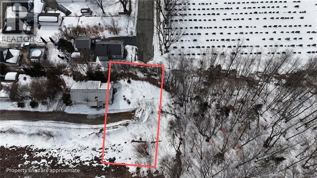 39 Collin Avenue, Edmundston, New Brunswick  E3V 1N4 - Photo 1 - NB135471