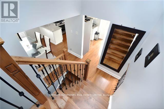 6 Farley Road, Brampton, Ontario  L6Y 2N9 - Photo 10 - W12902356