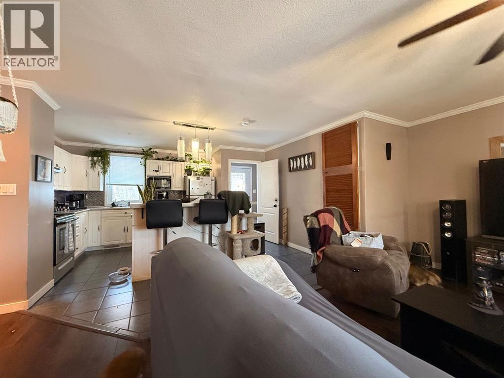 3304 54 Avenue, Lloydminster, Alberta  T9V 1H2 - Photo 7 - A2276986