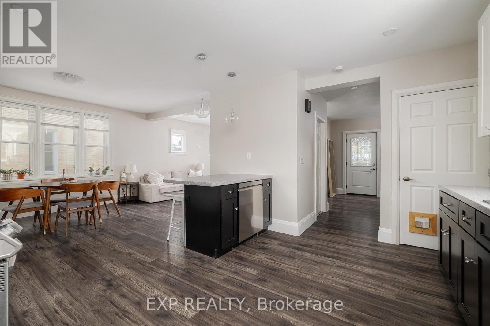 591 11th Avenue, Hanover, Ontario  N4N 2S5 - Photo 12 - X12902340