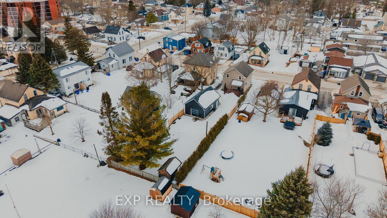 591 11th Avenue, Hanover, Ontario  N4N 2S5 - Photo 28 - X12902340