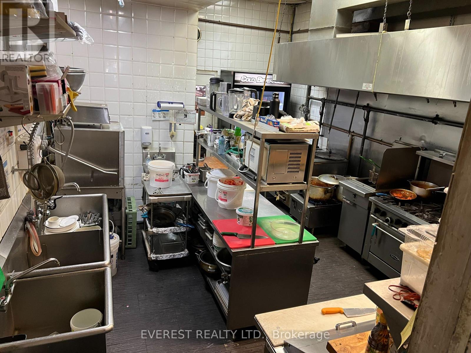 114 Brock Street S, Whitby, Ontario  L1N 4J8 - Photo 2 - E12785604