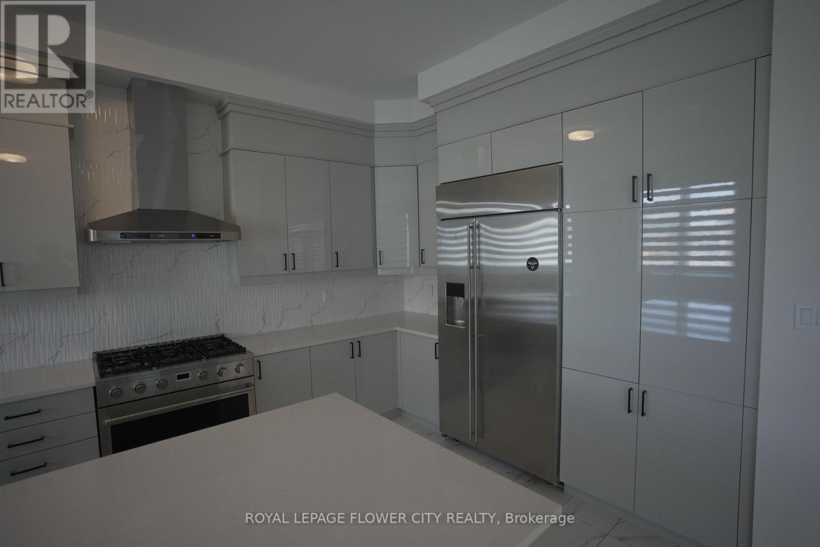 6 Orchid Crescent, Adjala-Tosorontio, Ontario  L0G 1W0 - Photo 8 - N12850194