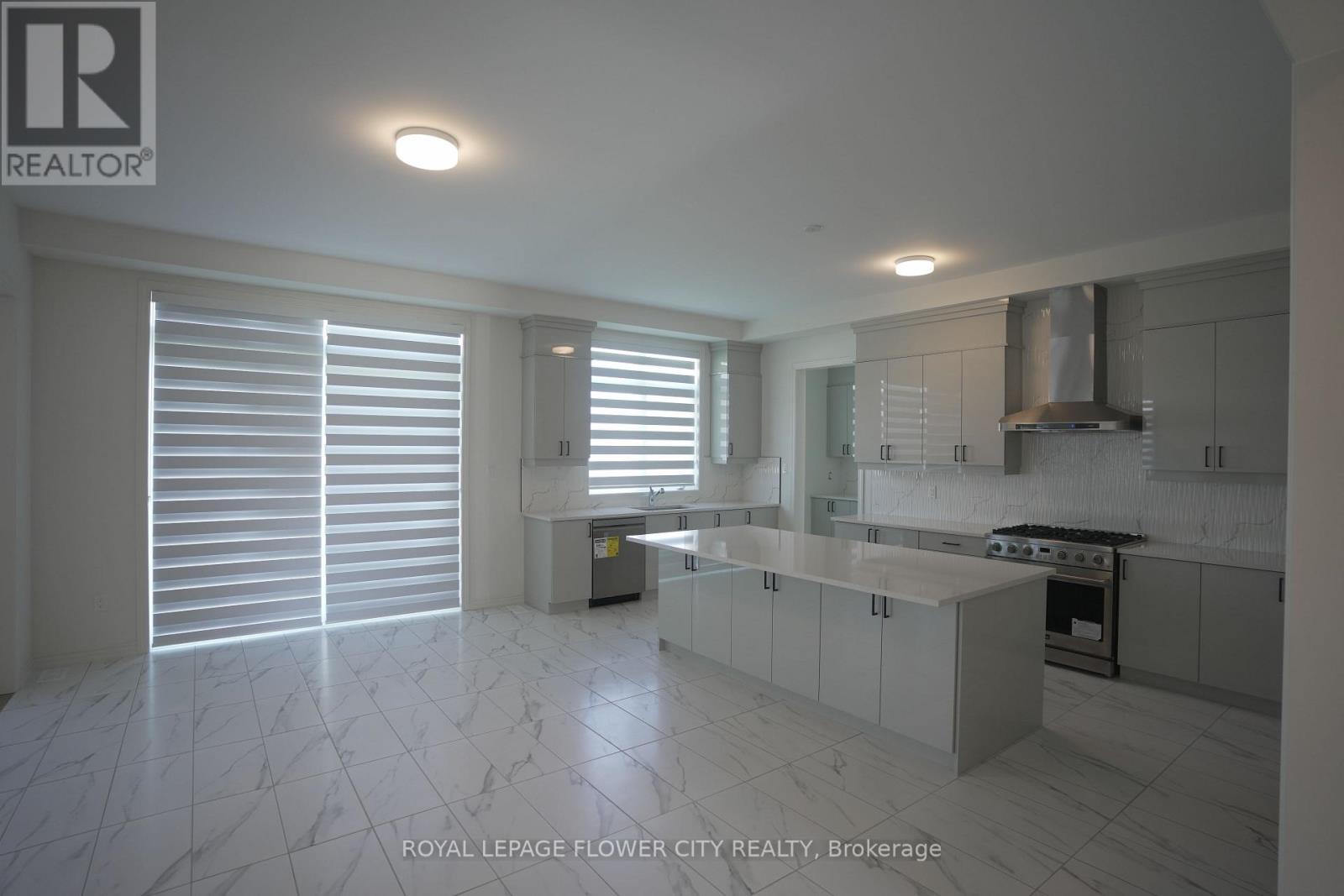 6 Orchid Crescent, Adjala-Tosorontio, Ontario  L0G 1W0 - Photo 5 - N12850194