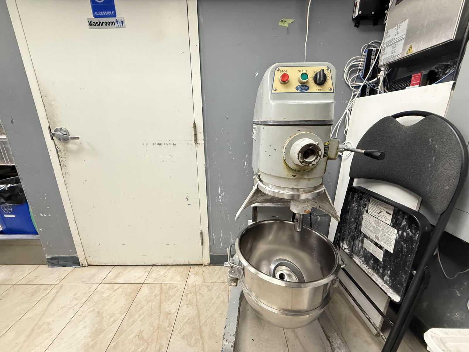 3323  34 Street, Edmonton, Alberta  T6T 1V6 - Photo 10 - 44553394