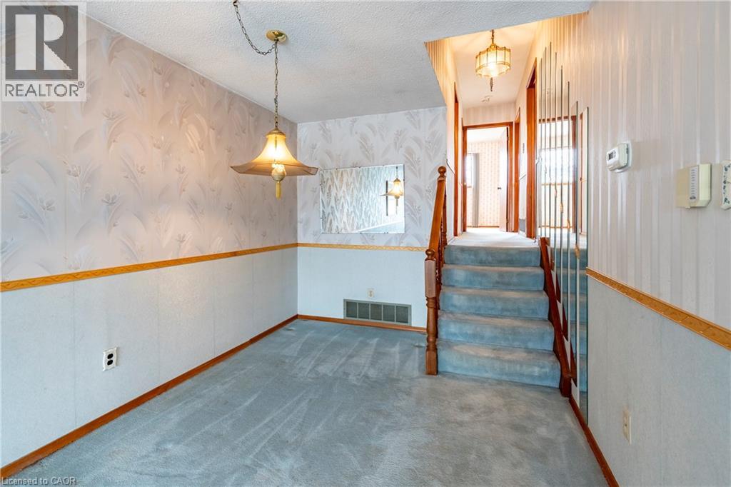 93 Nickolas Crescent, Cambridge, Ontario  N3C 3L7 - Photo 5 - 40813516