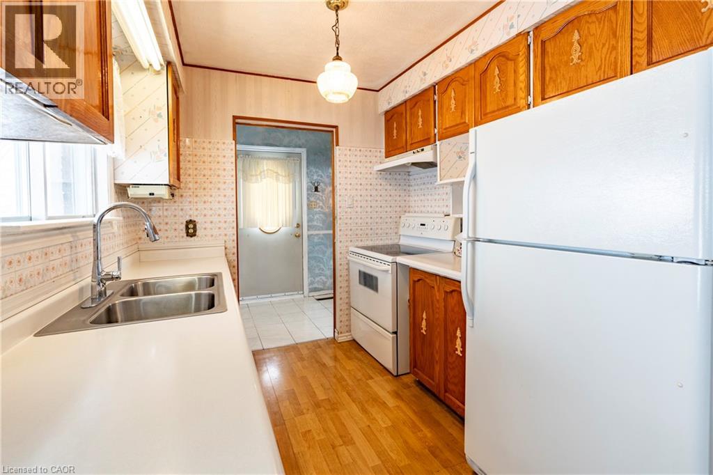 93 Nickolas Crescent, Cambridge, Ontario  N3C 3L7 - Photo 8 - 40813516