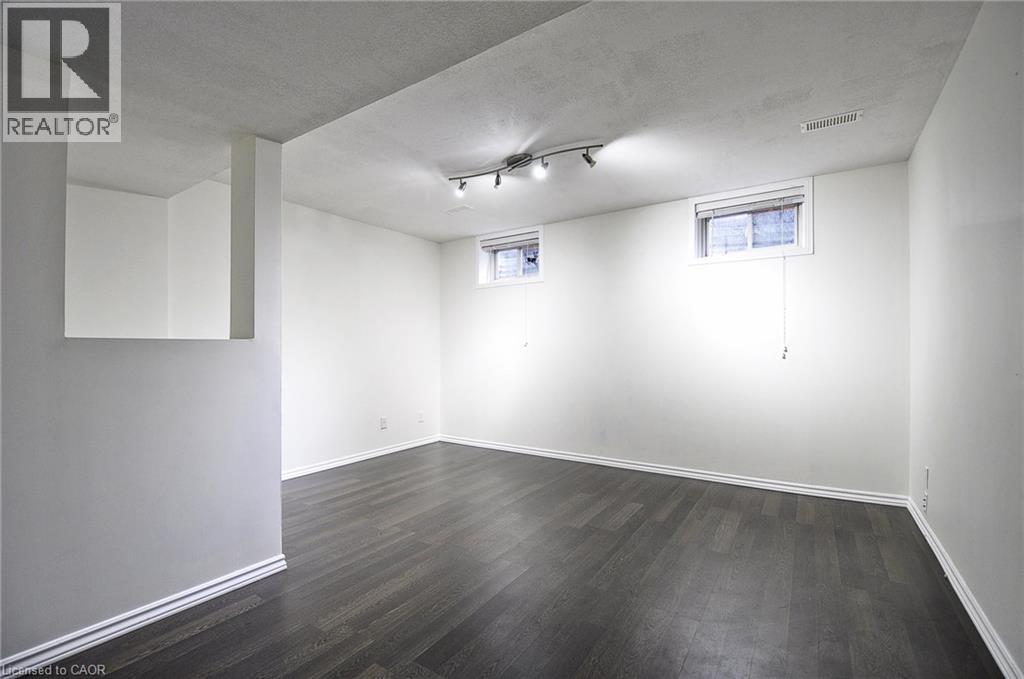 216 Pineland Court, Waterloo, Ontario  N2T 2S3 - Photo 20 - 40813308