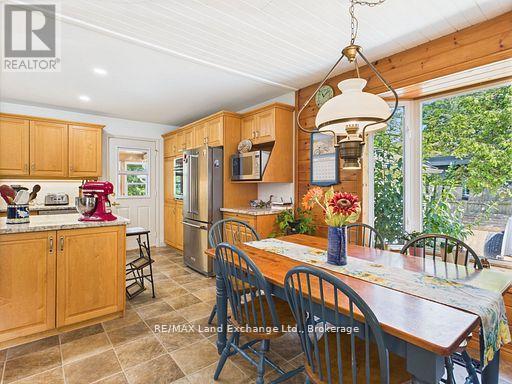 213 Huron Road, Huron-Kinloss, Ontario  N2Z 2X3 - Photo 7 - X12902472