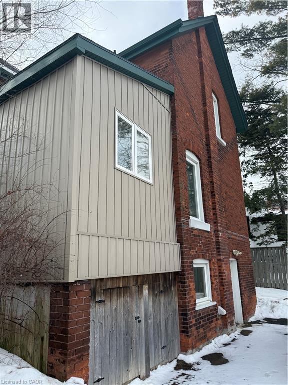 1 Terrace Hill Street, Brantford, Ontario  N3R 1E8 - Photo 3 - 40809628