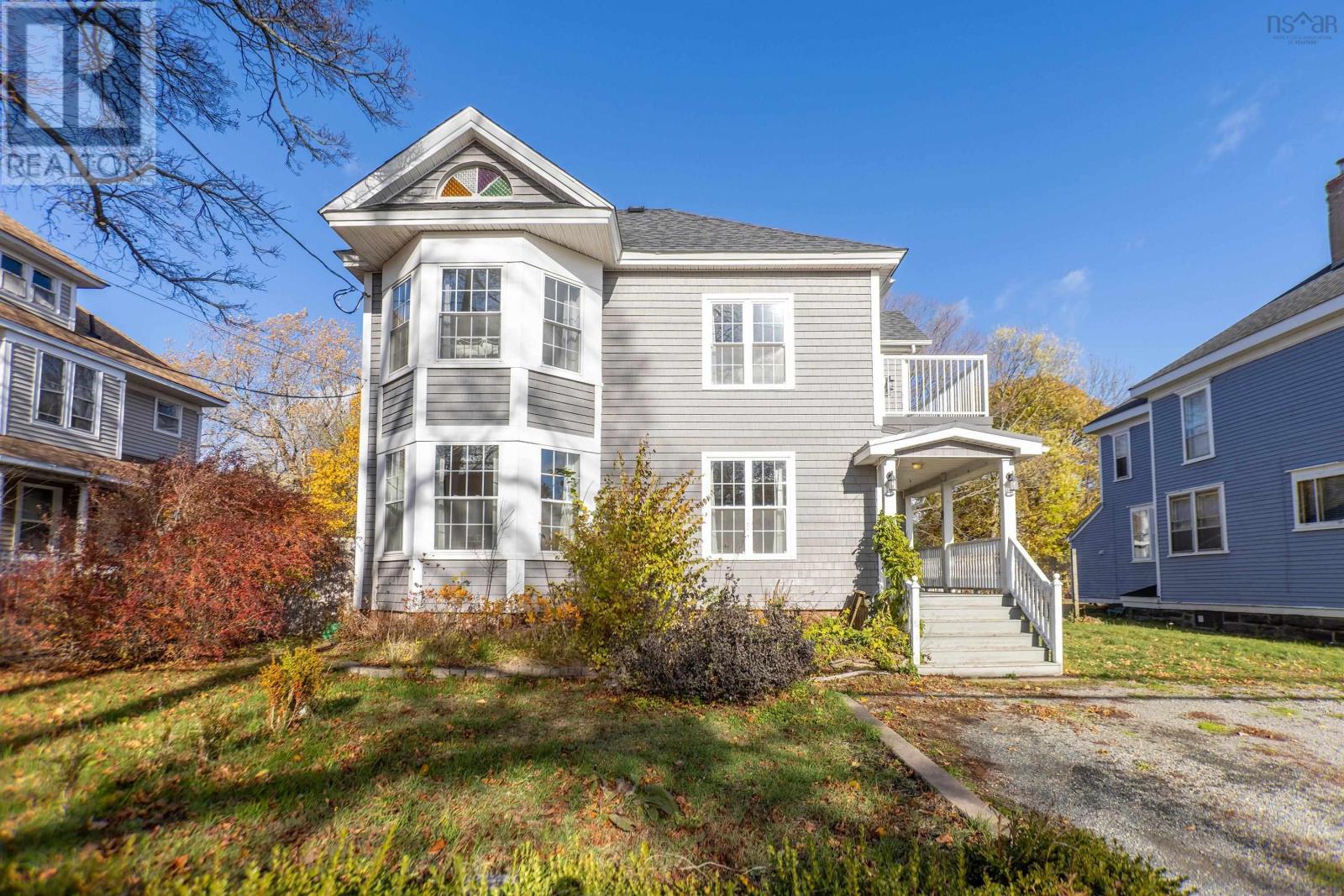 124 Church Street, Amherst, Nova Scotia