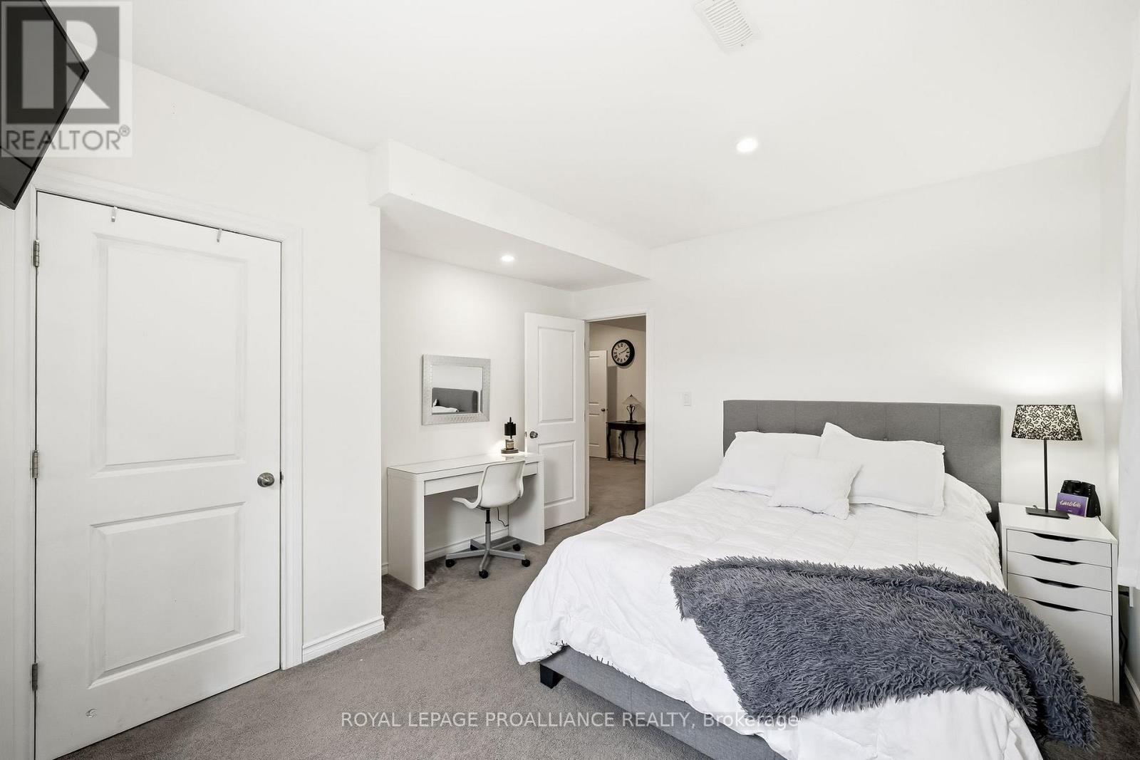 710 Elmer Hutton Street, Cobourg, Ontario  K9A 0K9 - Photo 34 - X12902458