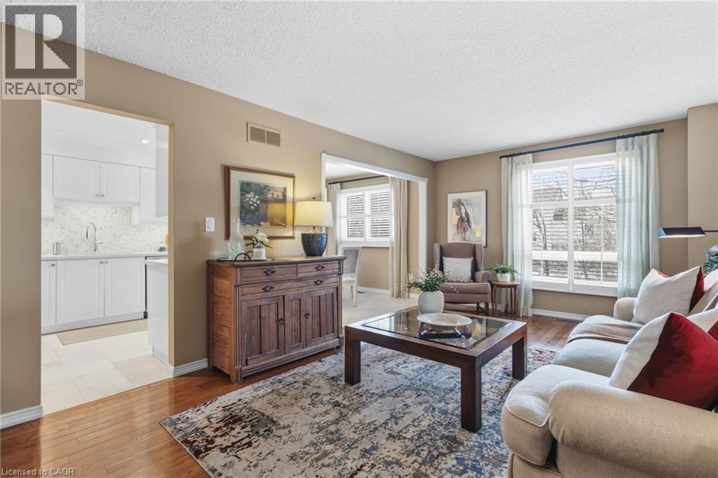 1205 Lamb's Court Unit# 19, Burlington, Ontario  L7S 2G6 - Photo 15 - 40810034