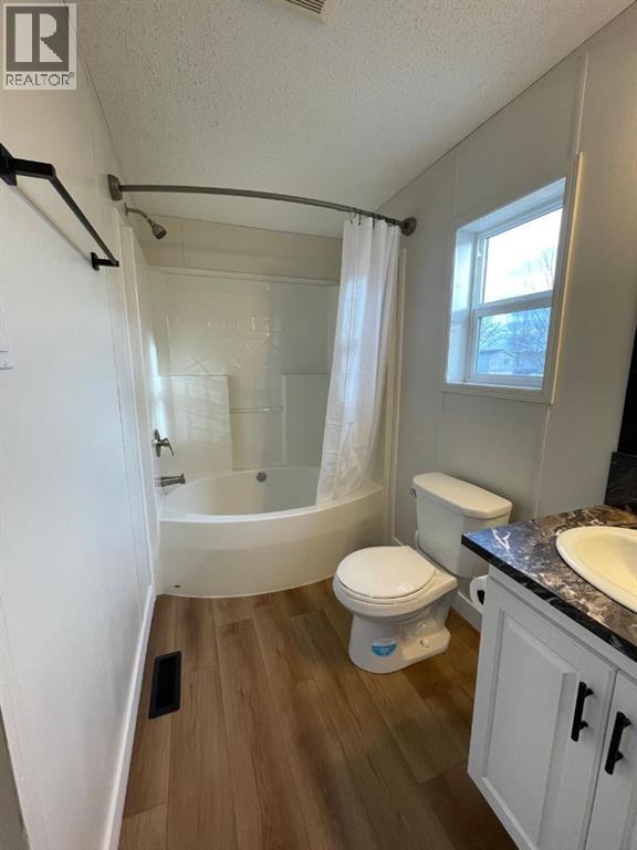 384-410 Conductor Blvd, Coaldale, Alberta  T1M 1P6 - Photo 22 - A2293350